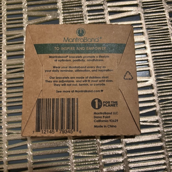 🆕 MantraBand "Bloom Where You Are Planted," New in Package! - Picture 5 of 5